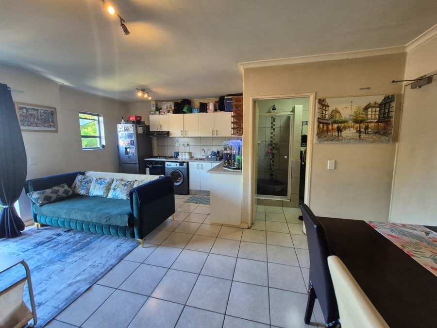 2 Bedroom Property for Sale in Table View Western Cape